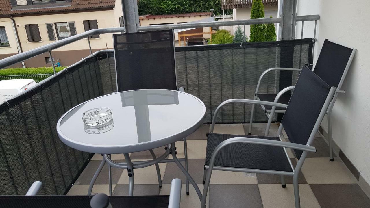 Outletcity Ferienwohnung Apartment 2 Metzingen  Esterno foto
